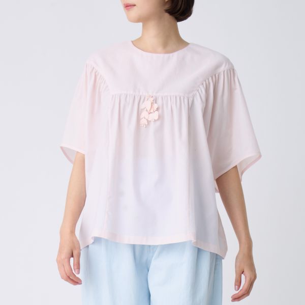 light windヨークギャザーブラウス