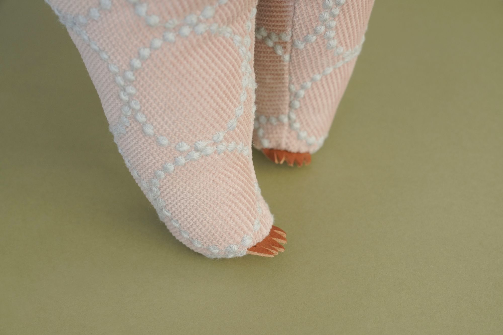 ミナペルホネン　inukuma   senko-hanabi ミナペルホネン inukuma senko-hanabi