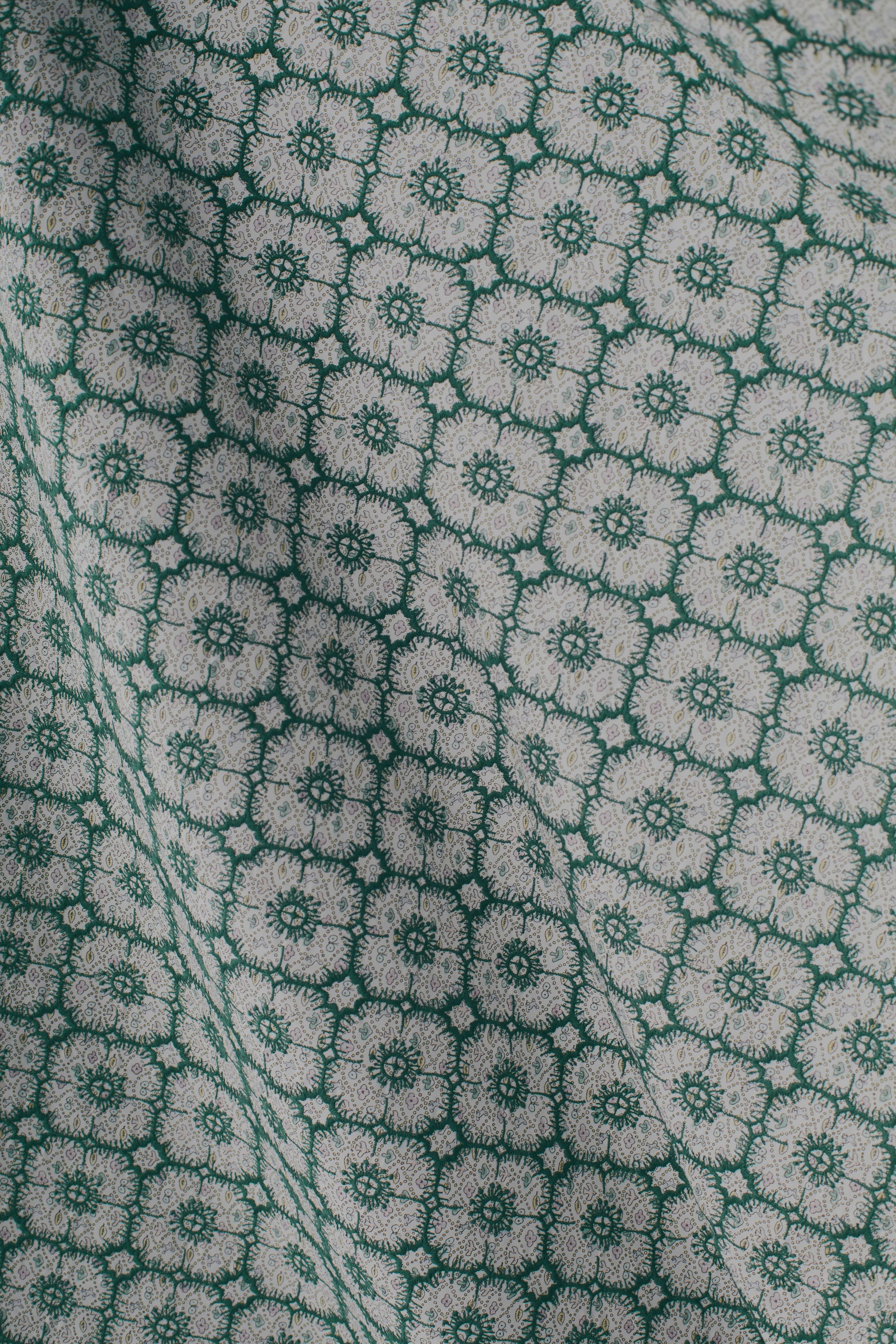 ミナペルホネン フォレストウェーブ＋アネモネ　ピンク