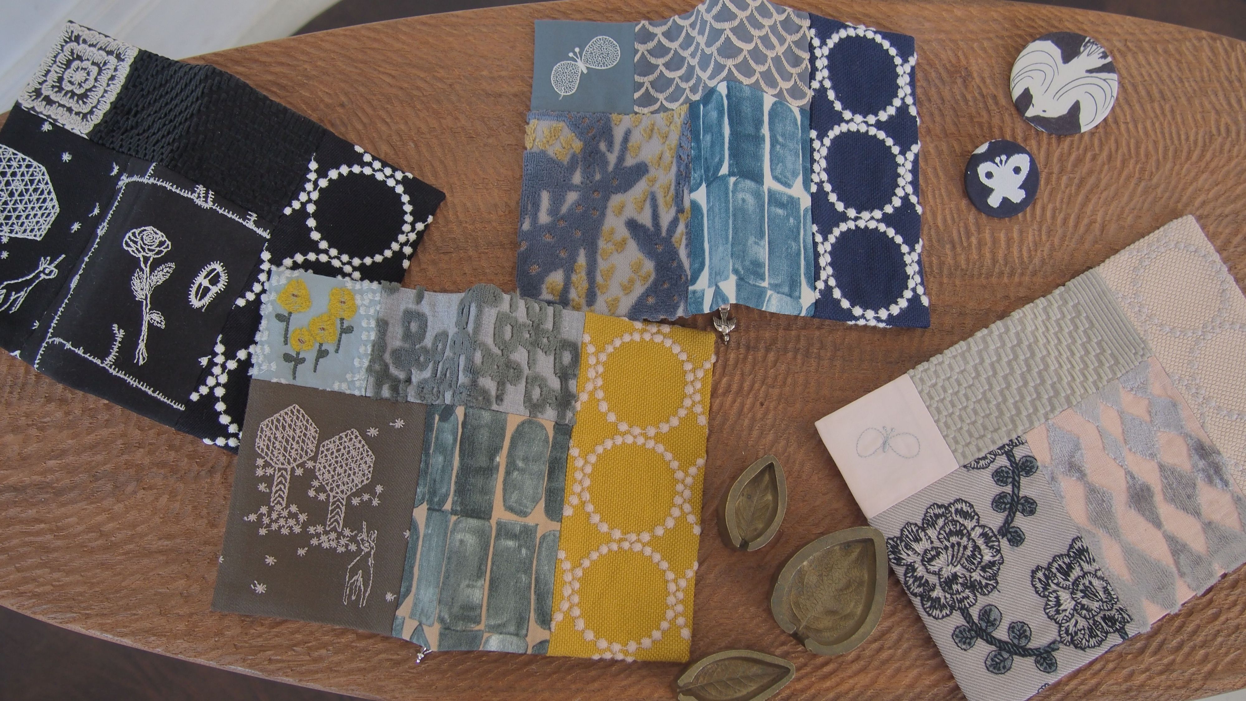 新品☆ミナペルホネン piece book cover flora leaf