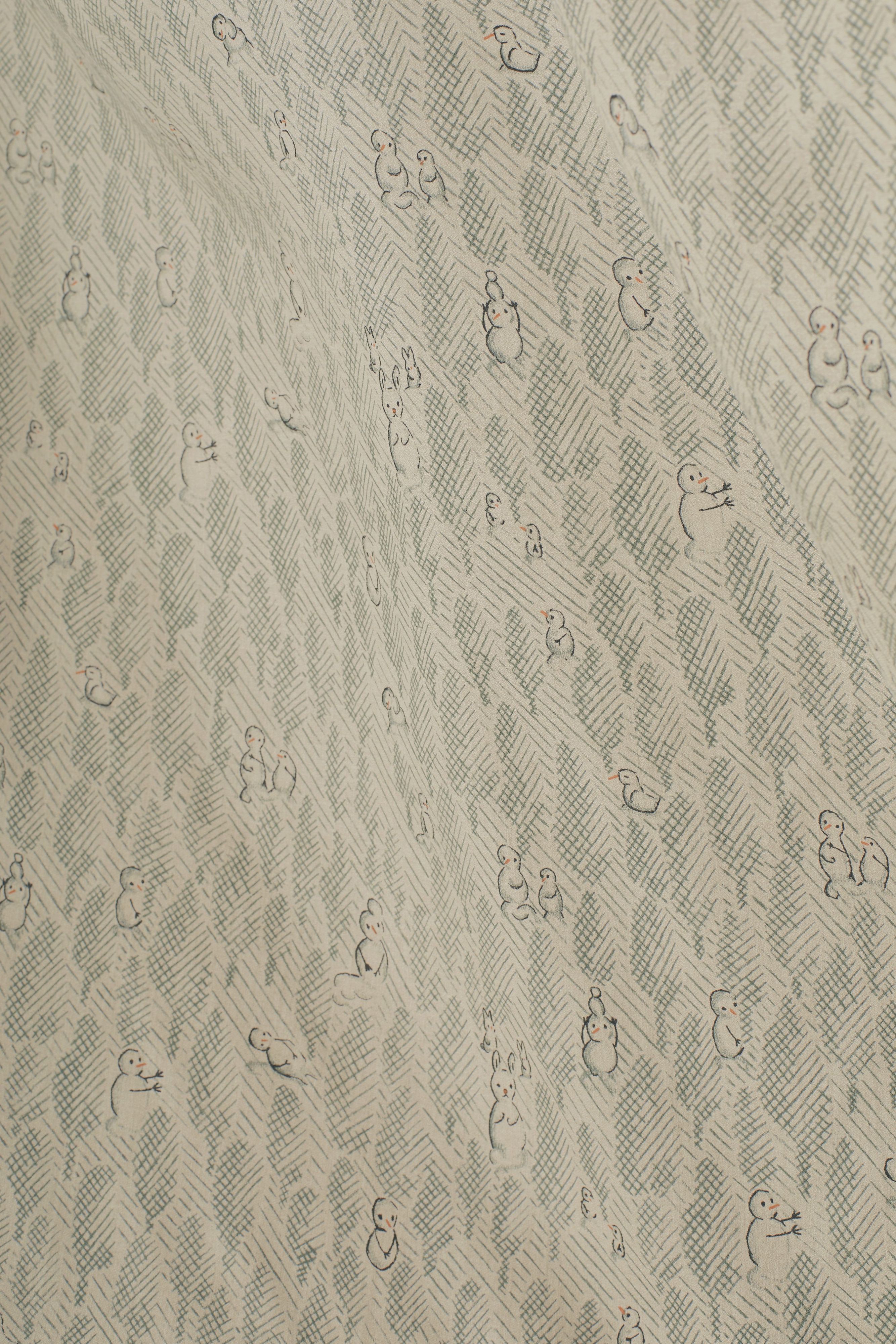 ミナペルホネン　ルミユッコlumiukko ベージュ　生地はぎれ ミナペルホネン lumiukko ルミユッコ ハギレ 生地 生地幅ｻｲｽﾞ×約50cm