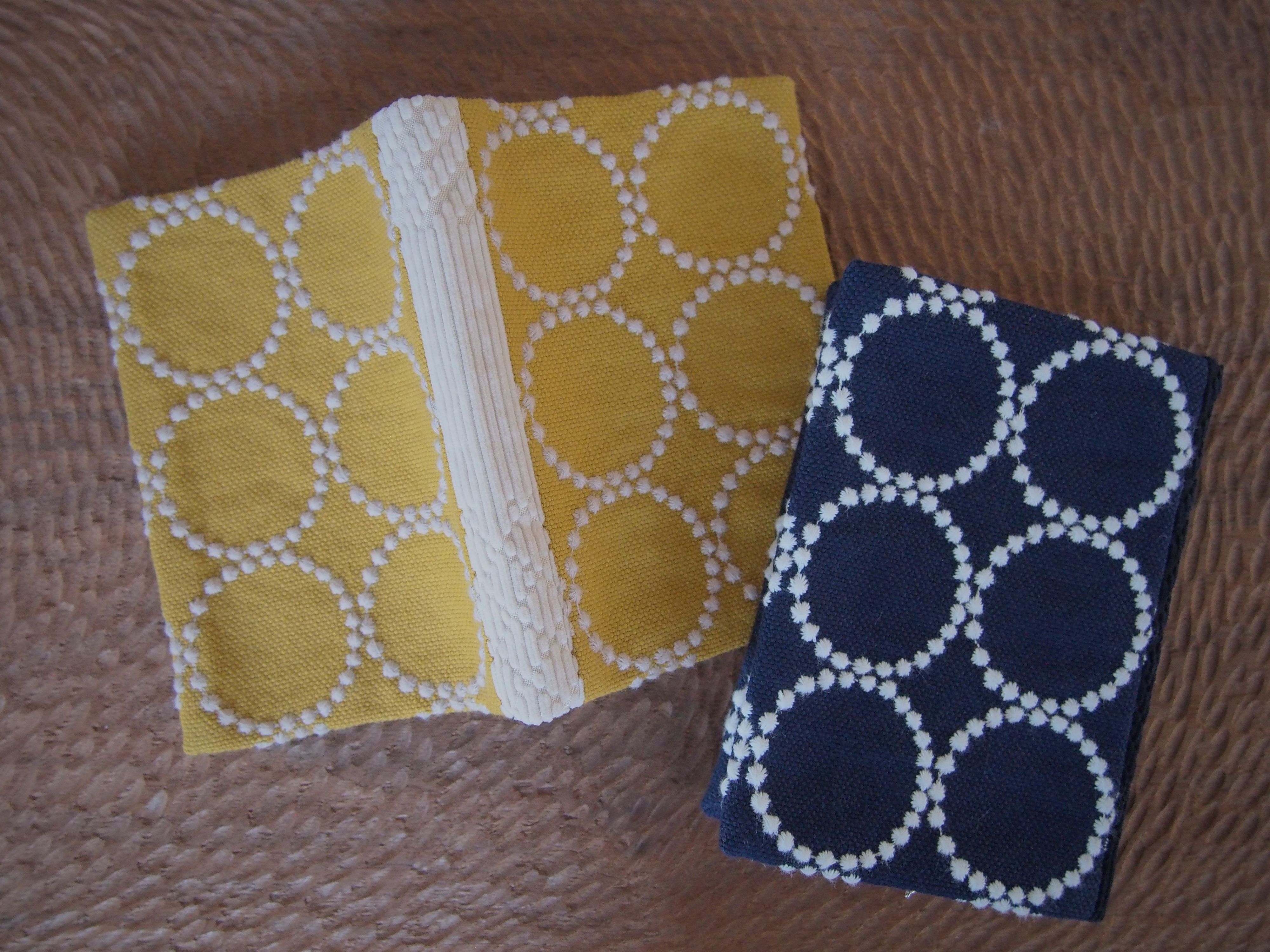 新品☆ミナペルホネン piece book cover flora leaf