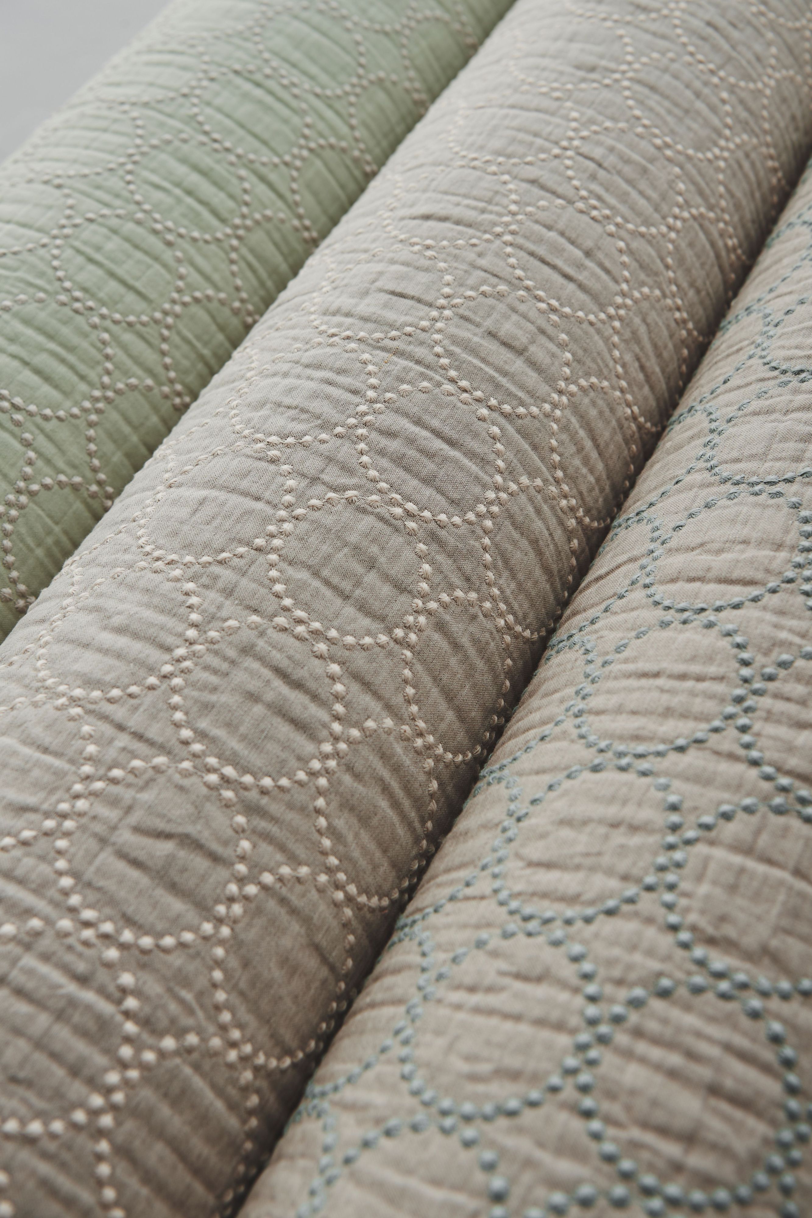 インテリアファブリック発売のお知らせ。4月28日～ - minä perhonen