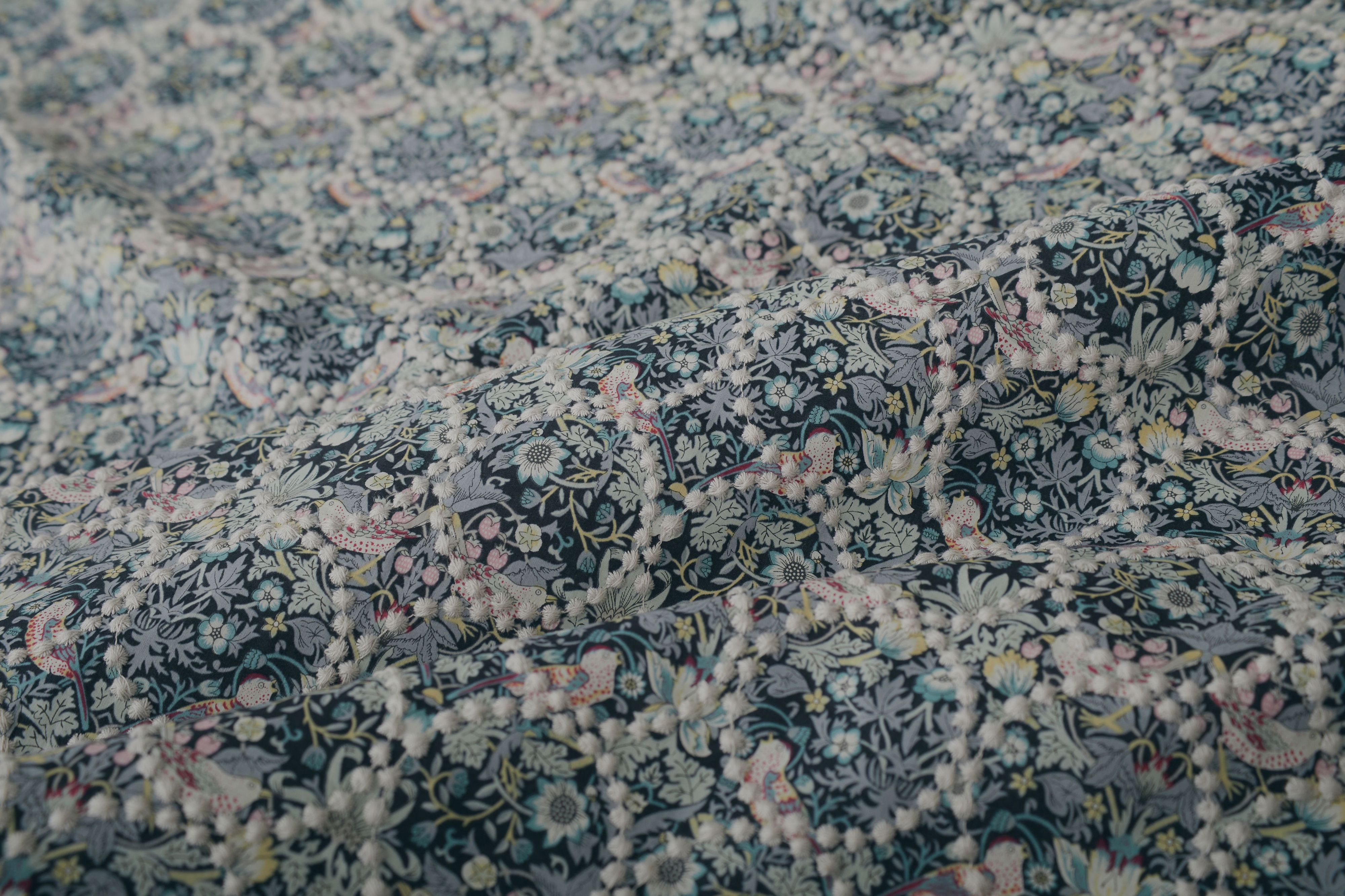 【希少】mina perhonen / ミナペルホネンと英国リバティ社コラボ生地 希少】mina perhonen / ミナペルホネンと英国リバティ社コラボ