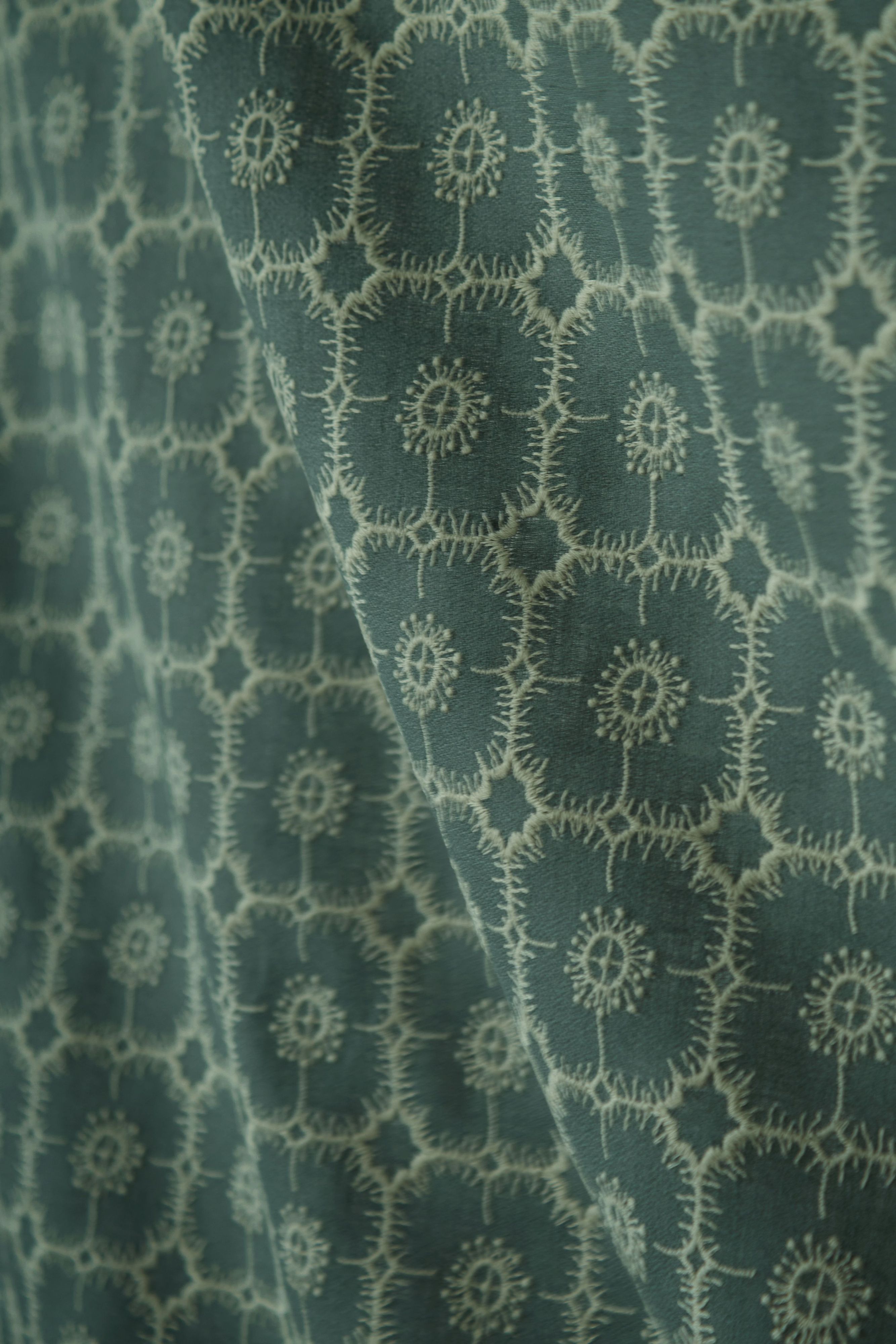 ミナペルホネン アネモネ　グレー×カーキ f653 ミナペルホネン anemone ファブリック グレー×カーキ 即完希少