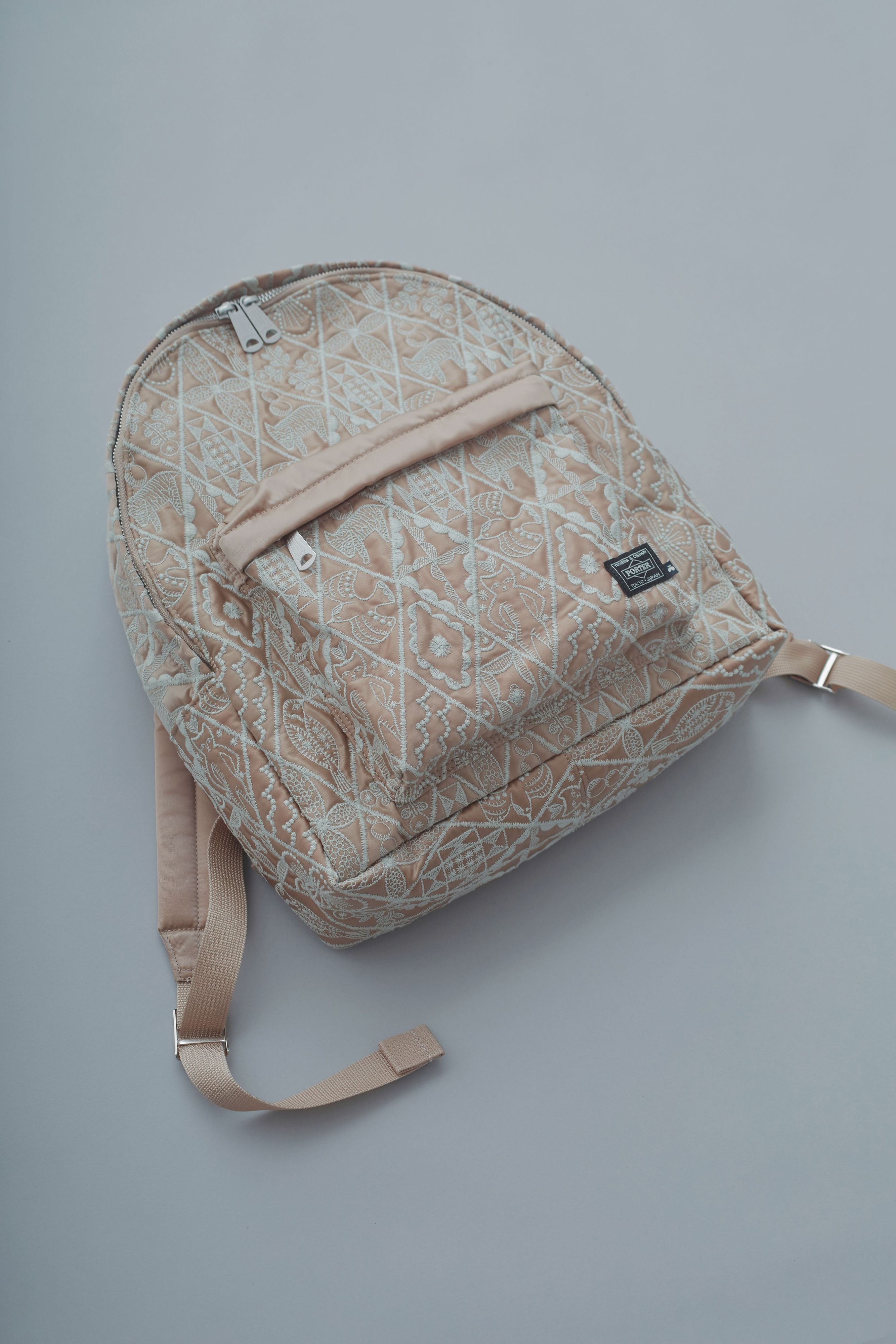 す*ず様 再販56O4 ミナペルホネン　 ハーフハンドメイド 本革リュック す*ず様 再販56O4 ミナペルホネン ハーフハンドメイド 本革リュック