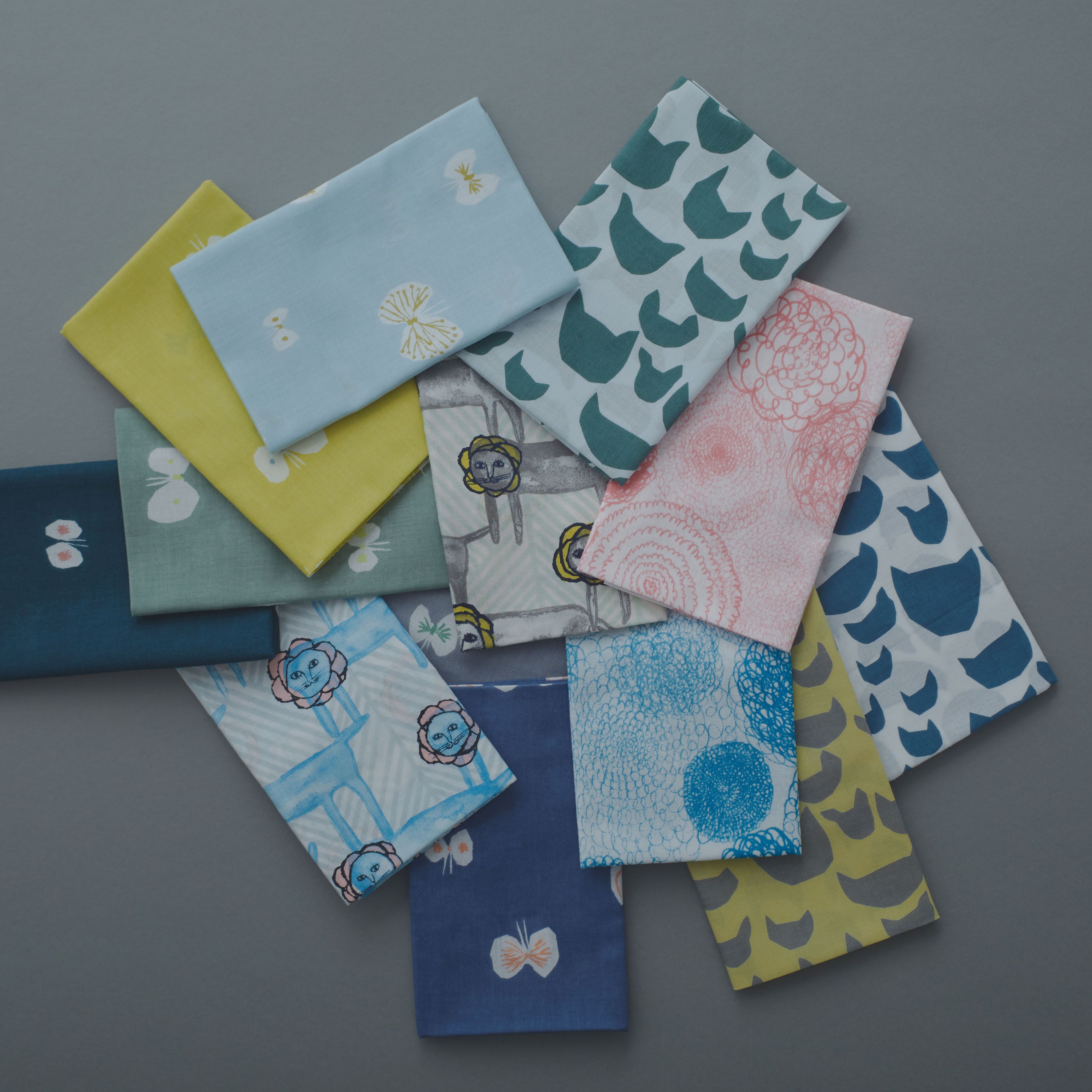 ミナペルホネン　hoshi*hana ブラウス（36）初期テキスタイル　希少 ミナペルホネン hoshi*hana ブラウス（36）初期テキスタイル 希少