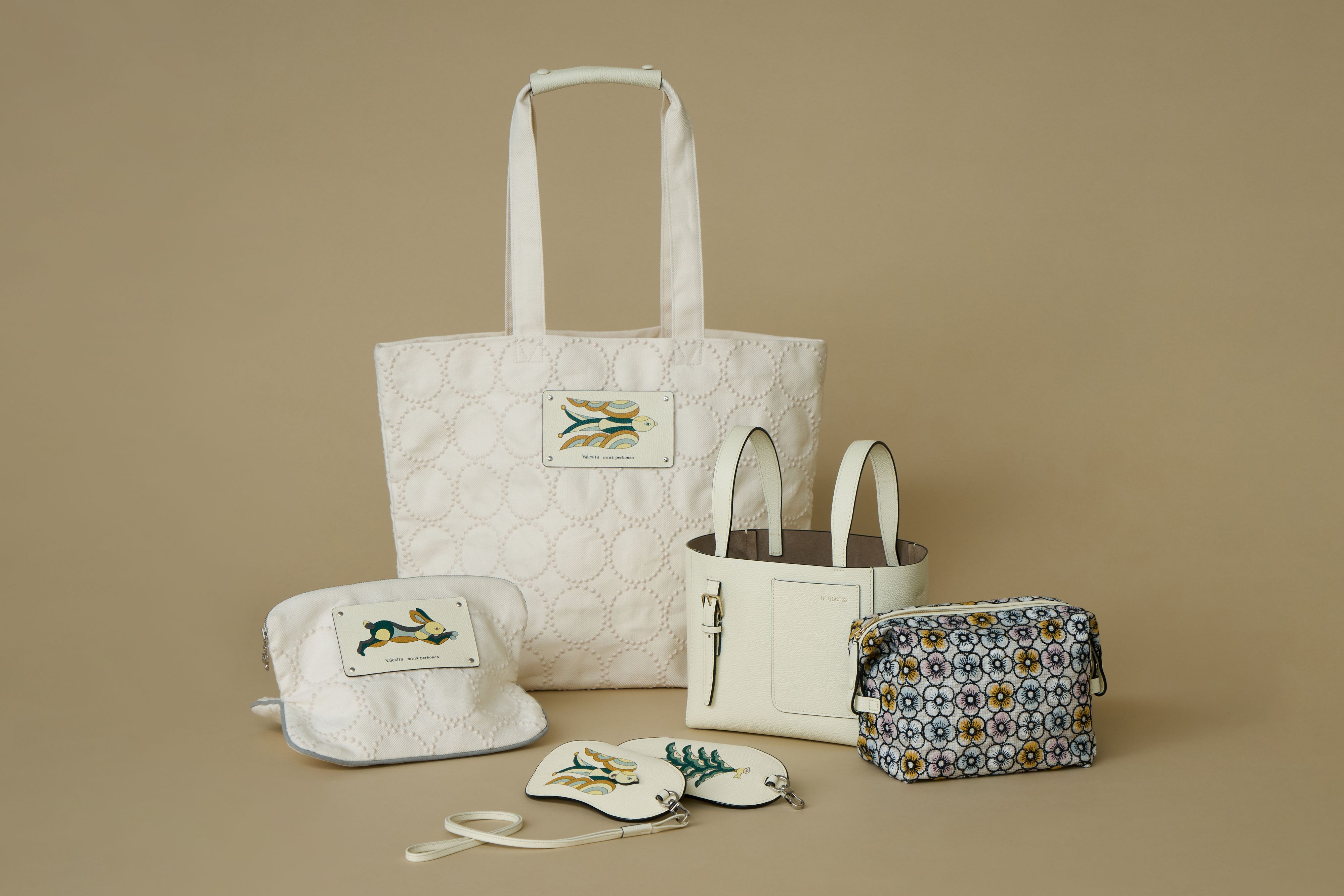 minä perhonen ホワイトエナメル　バングル　box付き xlarge_valextra_o029_1_18460cc